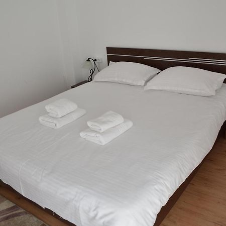 Alexys Residence 4 Iasi Eksteriør bilde