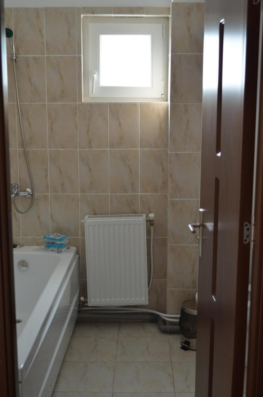 Alexys Residence 4 Iasi Eksteriør bilde